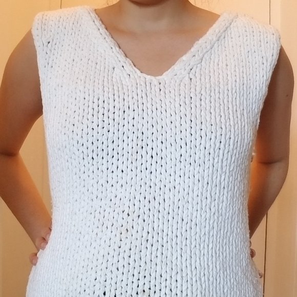 DKNY White Knitted Short Sleeved Sweater - Picture 1 of 2